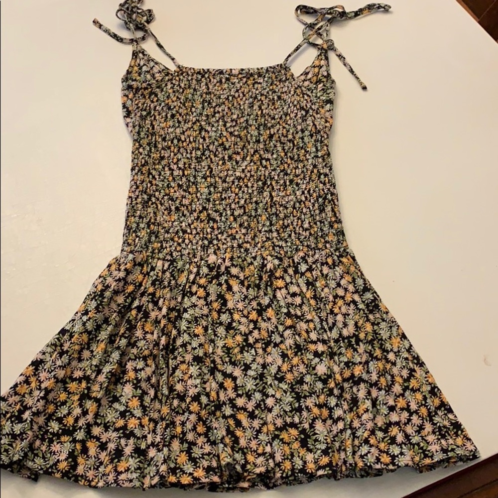 Skylar + Madison dress - Picture 4 of 4